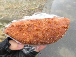 カレーパン：ブーランジェリーコフレ