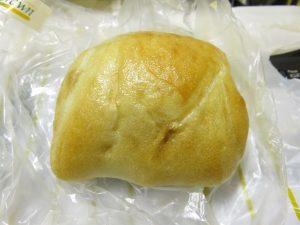 豚塩パン：ハースブラウン