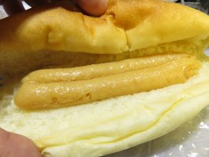 キャラメルとバターのコッペ：オレノパンオクムラ