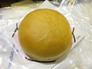 豚ぱん（2017）：志津屋