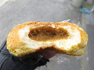 大辛口カレーパン：パンバーン