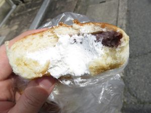 あんとクリームの出会い：ホーリーランド