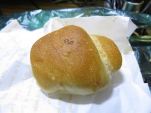 塩パン：ニューリーボーン