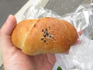 塩あんぱん：ぱんのちはれ