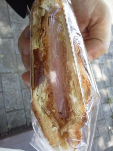 厚切りハムカツサンド：サンエトワール