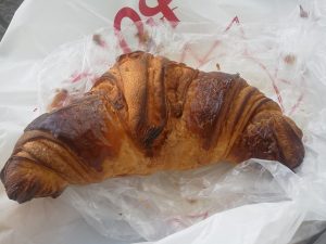 クロワッサン：おひさまパン