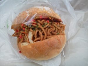 やきそばーガー：cookhouse