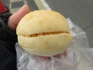 カリカリピーナッツバター：セイジツベーカリー