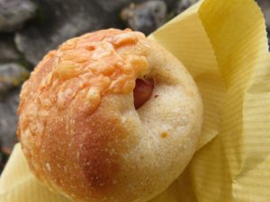 ウインナー：トコハベーカリー