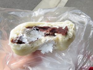 ホイップクリームあんぱん：ルフラン