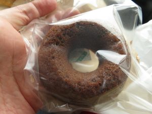 焼ドーナツ（クーベルチュールチョコ）：ブリアンドレ