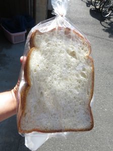 食パンもちもち：松