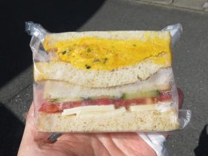 カボチャとモッツアレラチーズのハーフサンド：マリーフランス