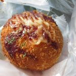 豚まんのスコッチエッグ：ニコチャンベーカリー