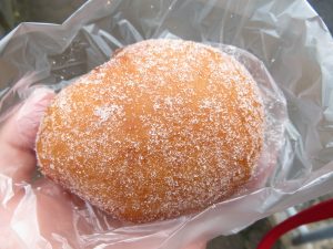 ちぎり揚げパン：プチシャンボール