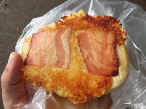 カリっとベーコンチーズ：小麦の郷