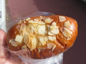 ブラウンマロンあんぱん：テクノパン