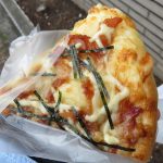 もちもちピザ（照り焼きチキン）：阪急ベーカリー＆カフェ イオンモールKYOTO店