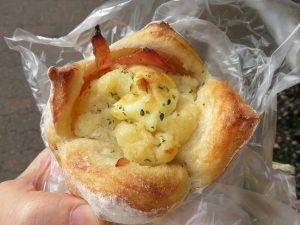 じゃがベーコンフランス：小麦の郷