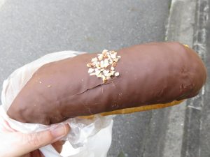 エクレア：阪急ベーカリー