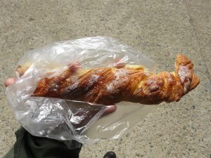 大きなメープルデニッシュ：小麦の郷