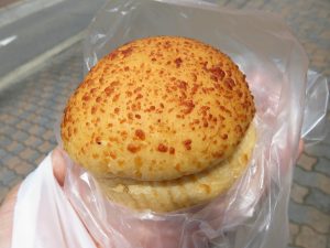もちっとキーマカレー：阪急ベーカリー