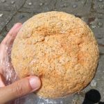 紅茶メロンパン：小麦の郷ライフ伏見深草店