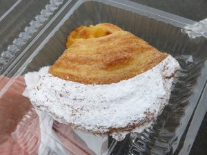 洋梨のレモンクリームパイ：マリーフランス