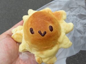 夏の太陽とマンゴーのメロンパン：ブレーメン