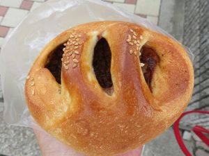麻辣パン：阪急ベーカリー