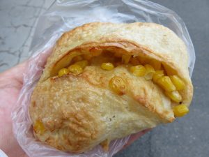 岩塩コーンパン：ベーカリーバタバタ
