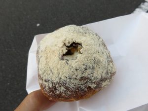 小豆と生クリームのペストリー：マリーフランス