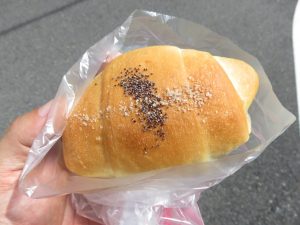 小倉塩パン：セイジツベーカリー