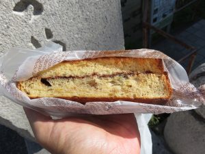 フレンチトースト（チョコ&くるみ）：ミヤコベーカリー