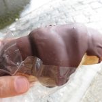 チョコ塩パン：小麦の郷ライフ伏見深草店