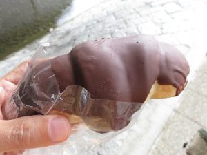 チョコ塩パン：小麦の郷