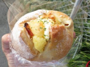 北海道じゃがベーコン：小麦の郷