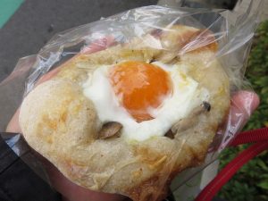 きのこエッグ：ラフルネ