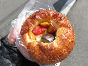 焼きカレーパン：カッシーニ
