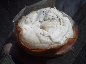 ベーコン巻きチーズフォンデュ：小麦の郷