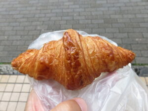 クロワッサン：ライオンベーカリー