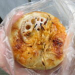 蓮根とごぼうの肉味噌ピザ：パネーナ谷6店