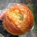 包み焼きハンバーグフォカッチャ：志津屋京阪三条店