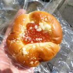 あんずジャムパン：小麦の郷ライフ伏見深草店