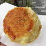 ツナとトマトのパニーニ：ライオンベーカリー