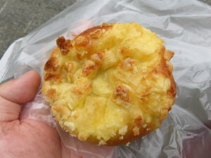 チーズカレーパン：パンプロジャポン