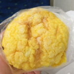 サクサクふわふわ瀬戸内レモンメロンパン：阪急ベーカリー京都ファミリー店