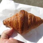クロワッサンイズニー（2024）：Boulangerie & Cafe gout