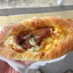 エッグテリヤキチキンデニッシュ：志津屋京阪三条店