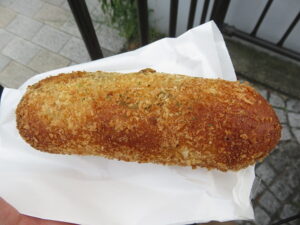 揚げカツカレーパン:飯処詣